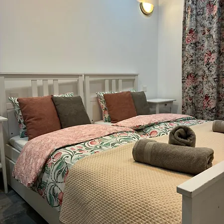 Front Row Malta - Enjoy Valletta Sunsets From Seafront With 3 Bedrooms Overlooking Grand Harbour