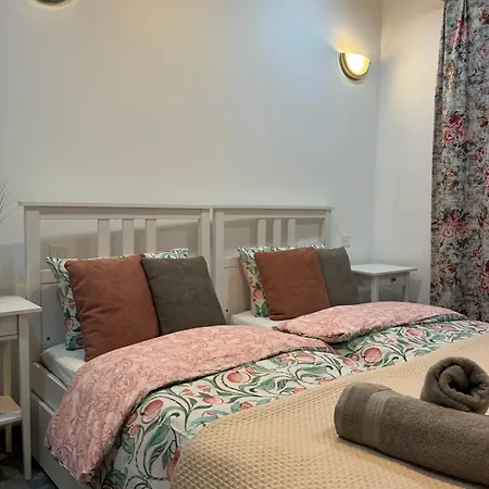 Front Row Malta - Enjoy Valletta Sunsets From Seafront With 3 Bedrooms Overlooking Grand Harbour Kalkara