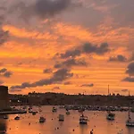 Σπίτι διακοπών Front Row Malta - Enjoy Valletta Sunsets From Seafront With 3 Bedrooms Overlooking Grand Harbour Kalkara