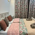 Σπίτι διακοπών Front Row Malta - Enjoy Valletta Sunsets From Seafront With 3 Bedrooms Overlooking Grand Harbour