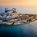 Front Row Malta - Enjoy Valletta Sunsets From Seafront With 3 Bedrooms Overlooking Grand Harbour Feriehus *