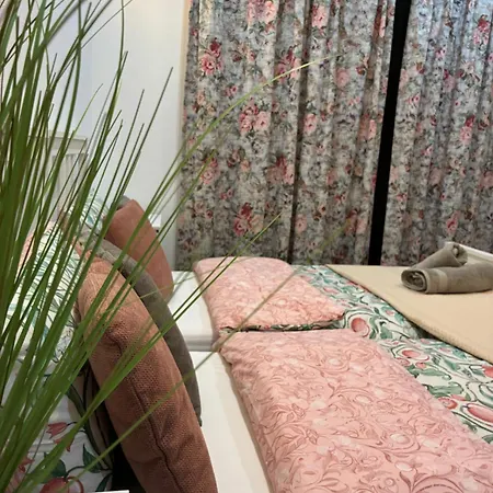 Front Row Malta - Enjoy Valletta Sunsets From This Seafront Home With 3 Bedrooms Overlooking Grand Harbour בית נופש *