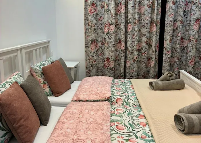 Vakantiehuis Front Row Malta - Enjoy Valletta Sunsets From Seafront With 3 Bedrooms Overlooking Grand Harbour